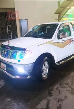 نيسان نافارا